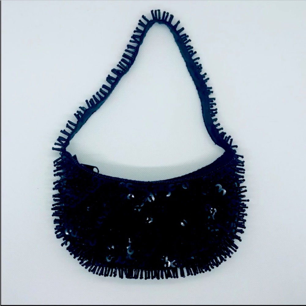 COPY - EXCEPTIONAL LA REGALE DELICATE EVENING BAG